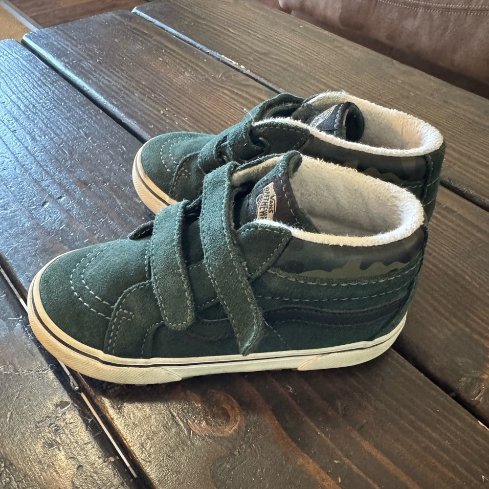 Vans MTE Forest Green High-Tops with Camouflage Detail